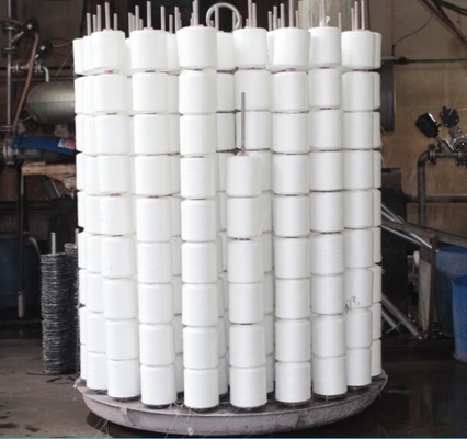 S Twist 100% Ring Spun Polyester Yarn 30/2 40/2 60/2 Ακατέργαστη λευκή κλωστή